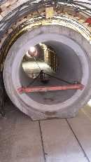 Rohrzugmaschine im Einsatz